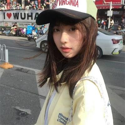 绷不住了啦